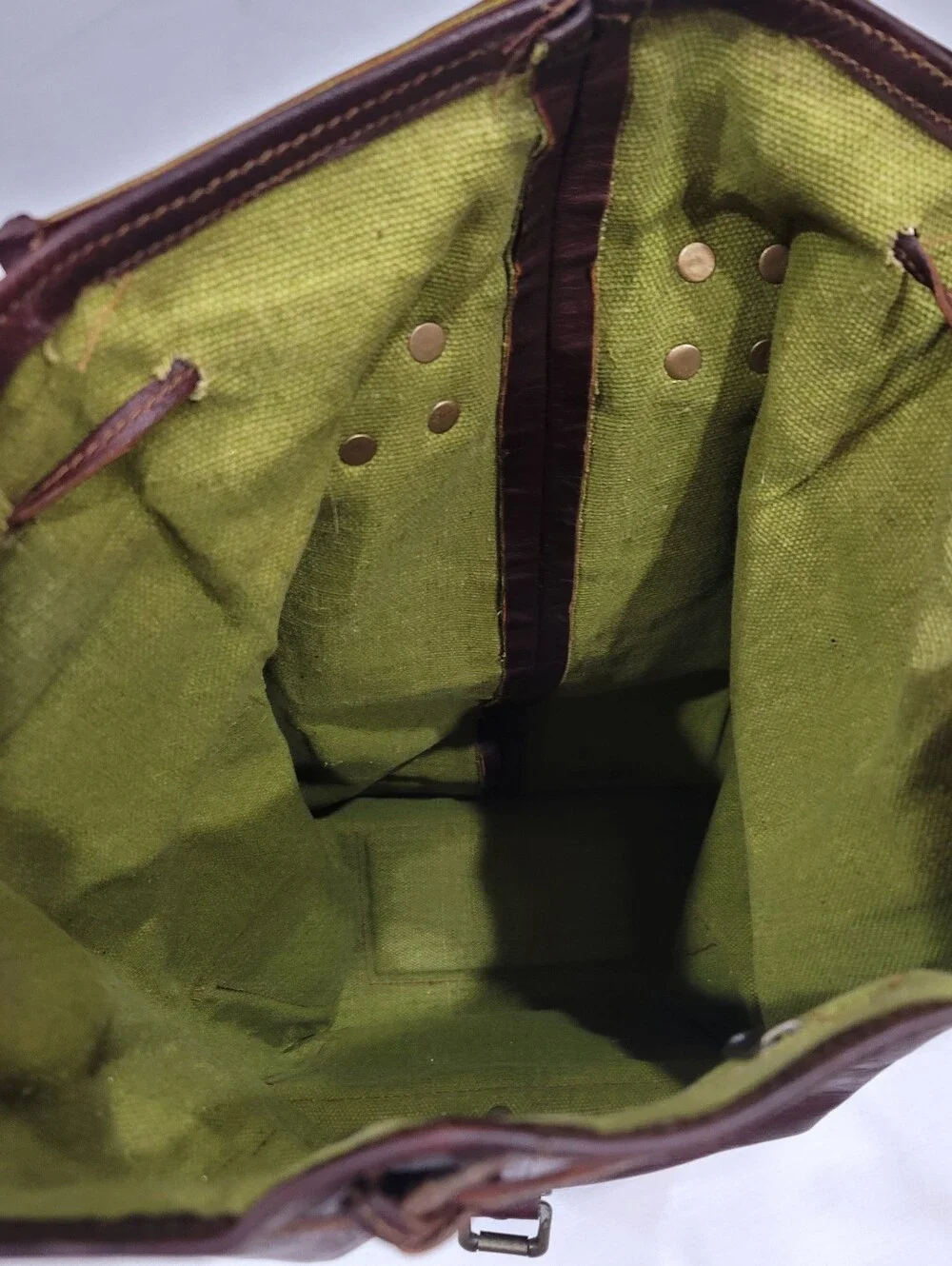 Men's Brown Leather Backpack - Vintage Traveler Style